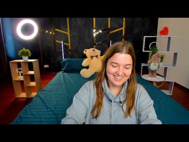 Miaa-Berry live cam on BongaCams