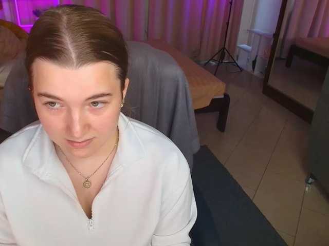 Miaa-Berry live cam on BongaCams