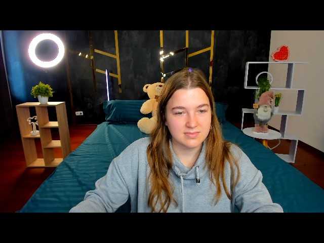 Miaa-Berry live cam on BongaCams