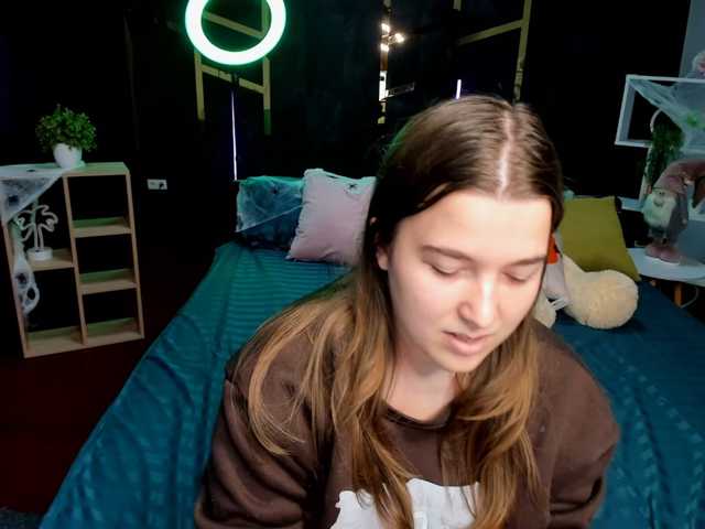 Miaa-Berry live cam on BongaCams