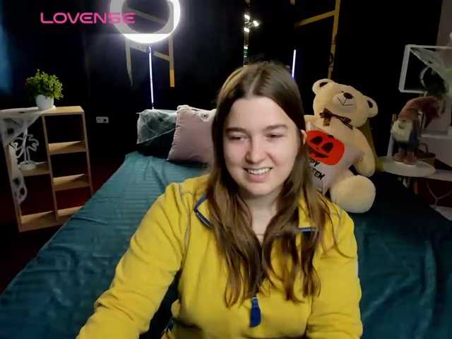 Miaa-Berry live cam on BongaCams