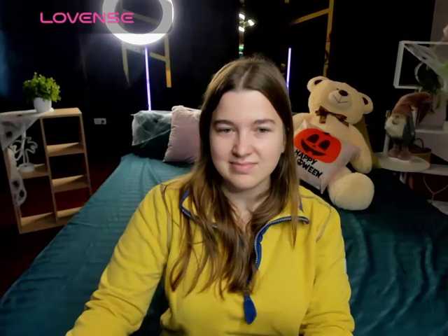 Miaa-Berry live cam on BongaCams