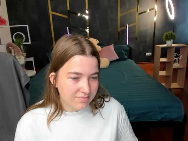 Miaa-Berry live cam on BongaCams