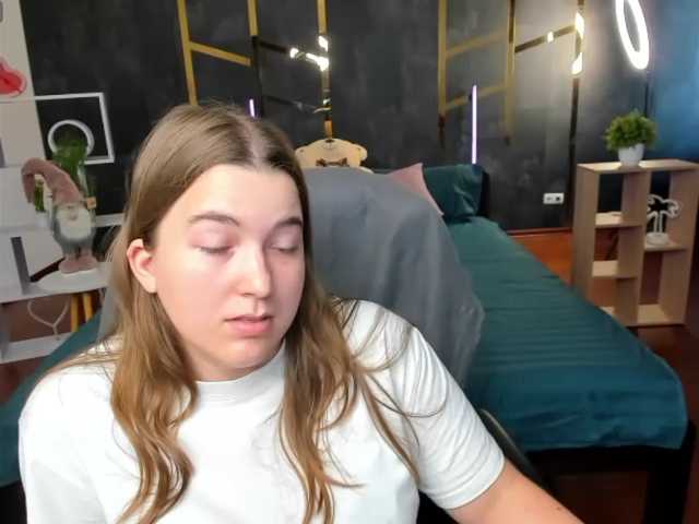 Miaa-Berry live cam on BongaCams