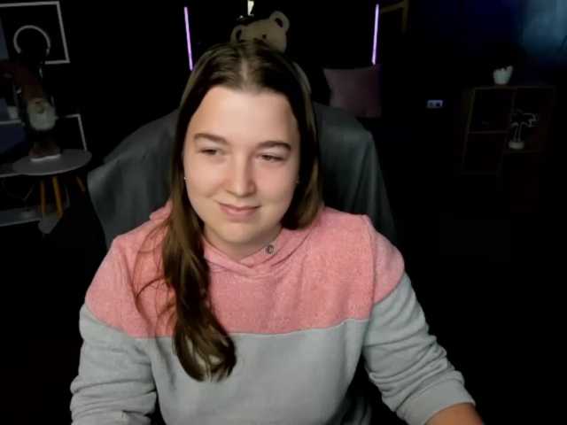 Miaa-Berry live cam on BongaCams
