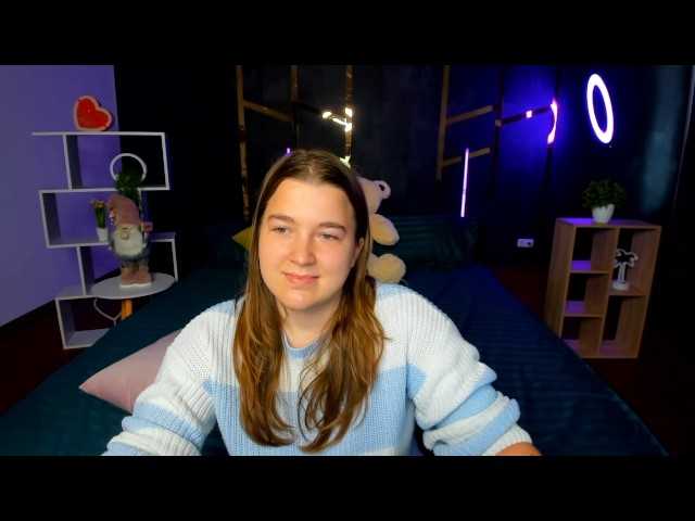 Miaa-Berry, live now on BongaCams