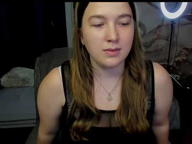 Miaa-Berry live cam on BongaCams