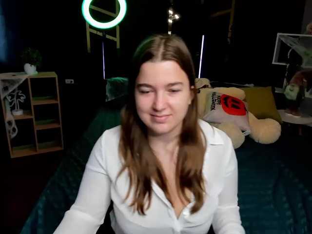 Miaa-Berry live cam on BongaCams