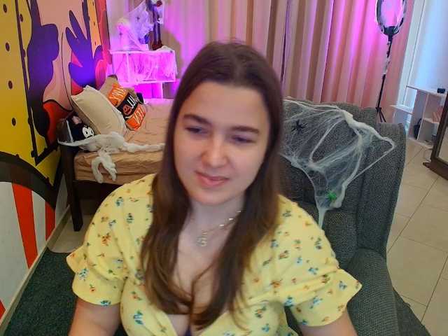 Miaa-Berry live cam on BongaCams