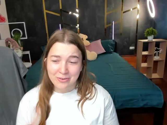 Miaa-Berry live cam on BongaCams
