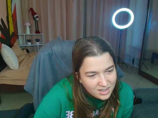 Miaa-Berry live cam on BongaCams