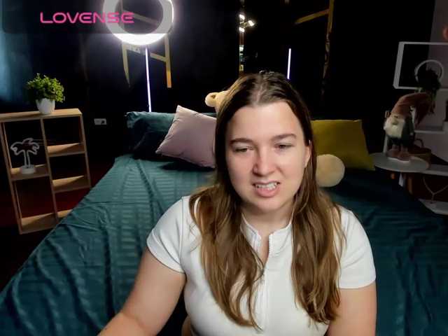 Miaa-Berry live cam on BongaCams