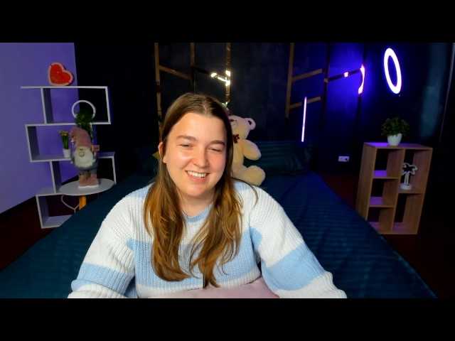 Miaa-Berry live cam on BongaCams