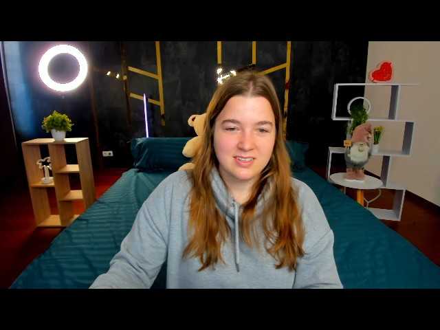 Miaa-Berry live cam on BongaCams