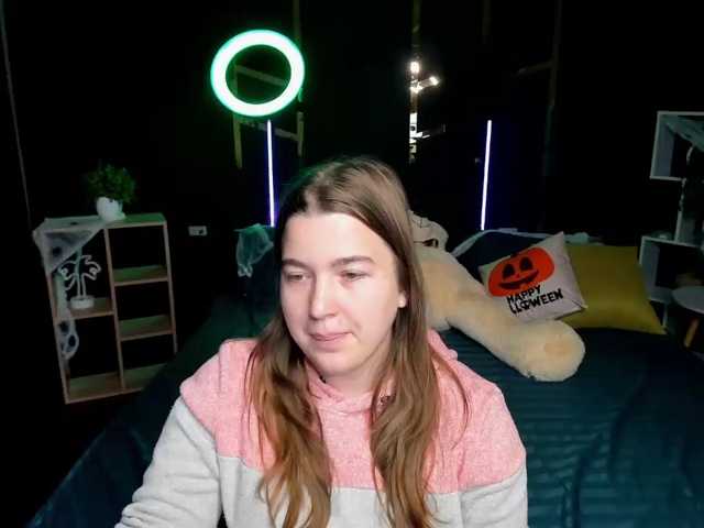 Miaa-Berry live cam on BongaCams