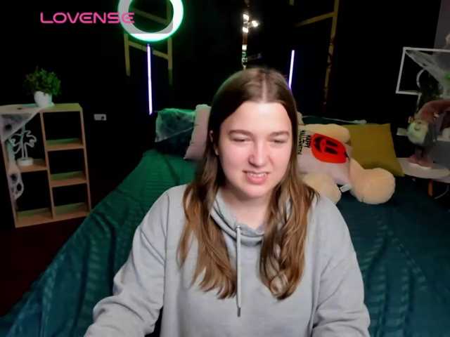 Miaa-Berry live cam on BongaCams