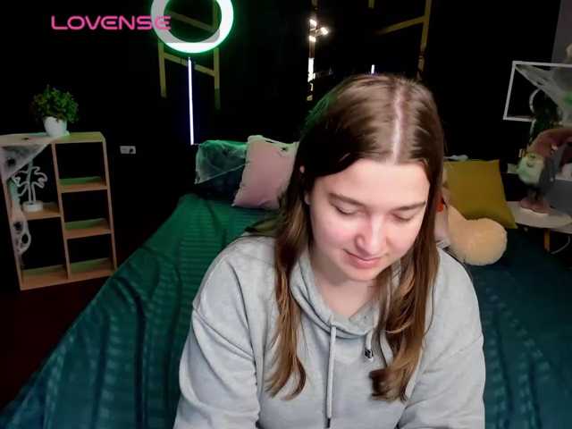Miaa-Berry live cam on BongaCams