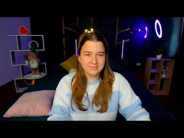 Miaa-Berry live cam on BongaCams