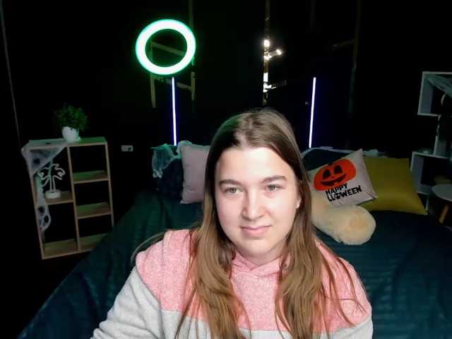Miaa-Berry live cam on BongaCams