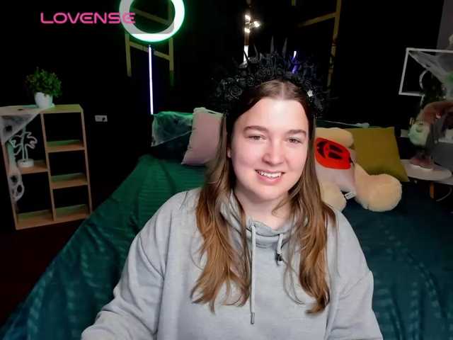 Miaa-Berry live cam on BongaCams