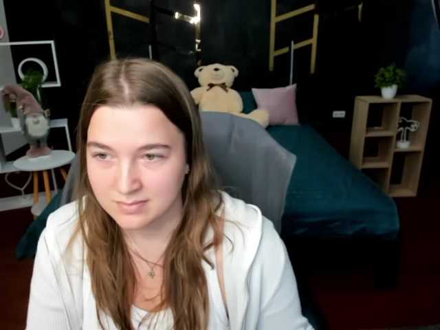 Miaa-Berry live cam on BongaCams