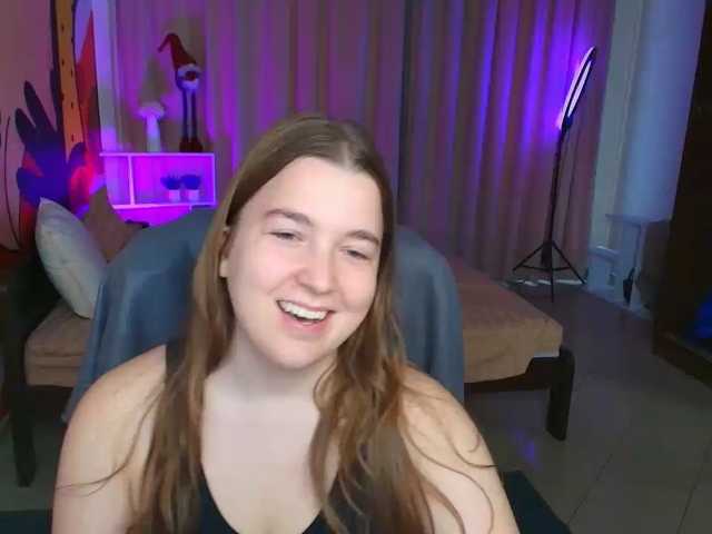 Miaa-Berry live cam on BongaCams