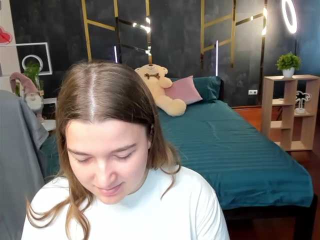 Miaa-Berry live cam on BongaCams