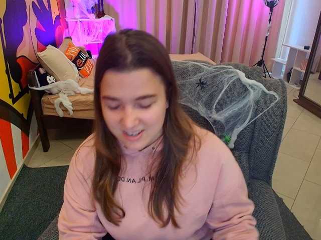 Miaa-Berry live cam on BongaCams