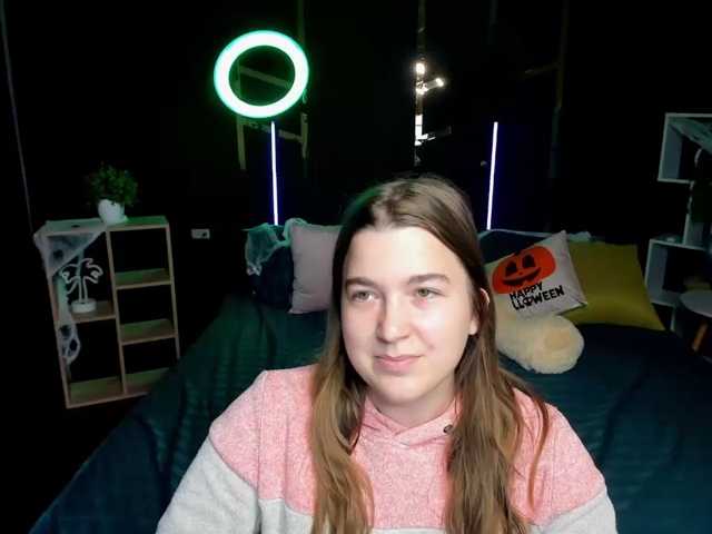 Miaa-Berry live cam on BongaCams