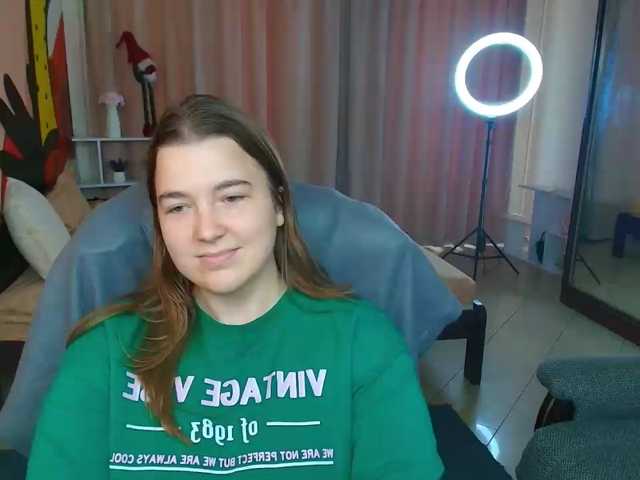 Miaa-Berry live cam on BongaCams