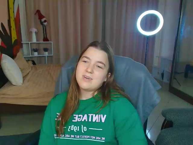 Miaa-Berry live cam on BongaCams