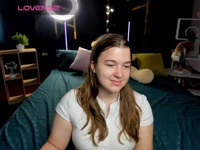 Miaa-Berry live cam on BongaCams