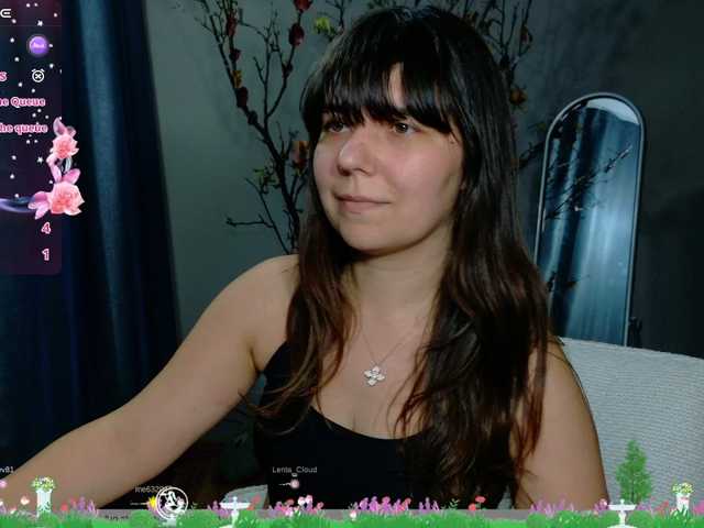 rosebee1 live cam on BongaCams