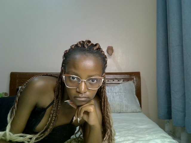 Naughty-nickita live cam on BongaCams