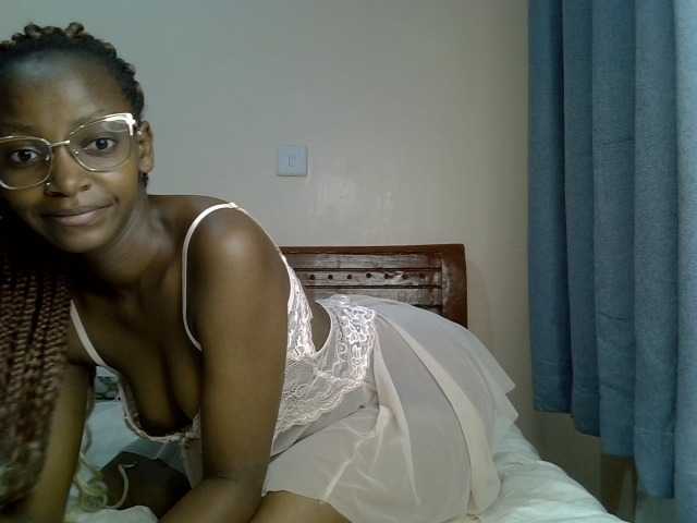 Naughty-nickita live cam on BongaCams