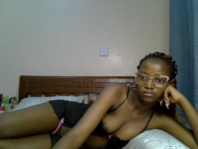 Naughty-nickita live cam on BongaCams