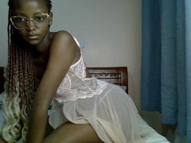 Naughty-nickita live cam on BongaCams