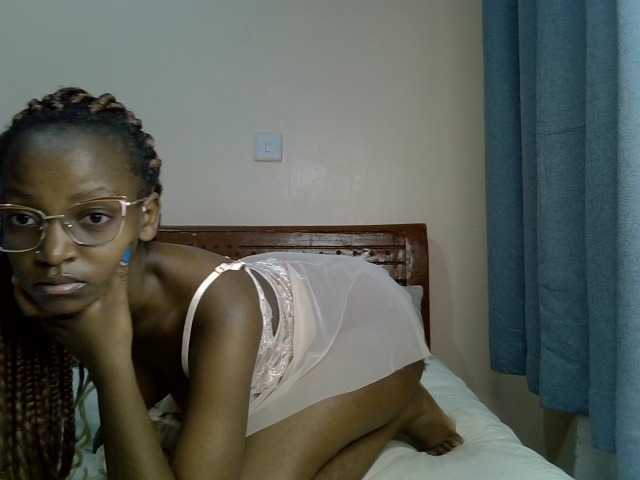 Naughty-nickita live cam on BongaCams