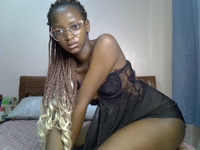 Naughty-nickita live cam on BongaCams