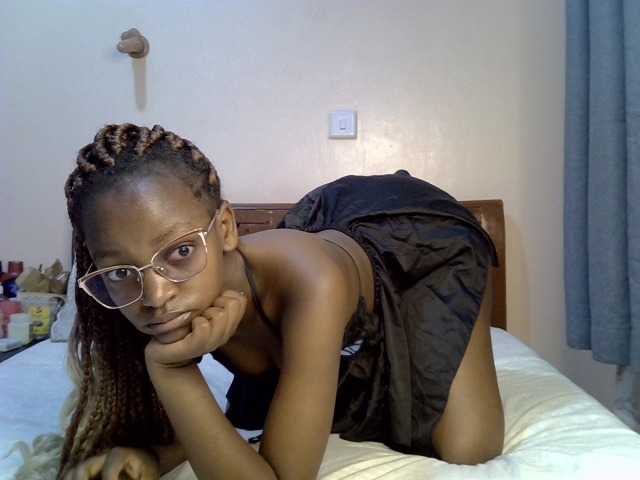 Naughty-nickita, en directo ahora en BongaCams