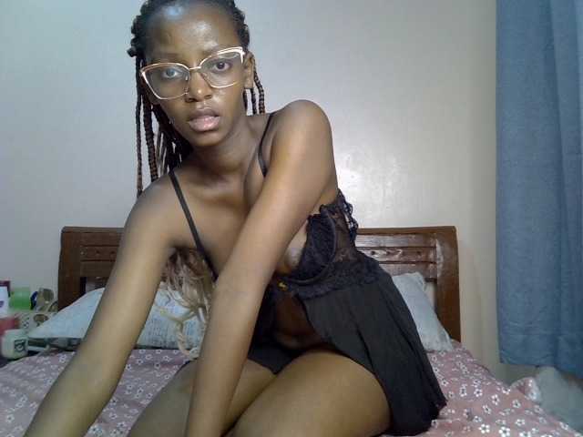 Naughty-nickita live cam on BongaCams