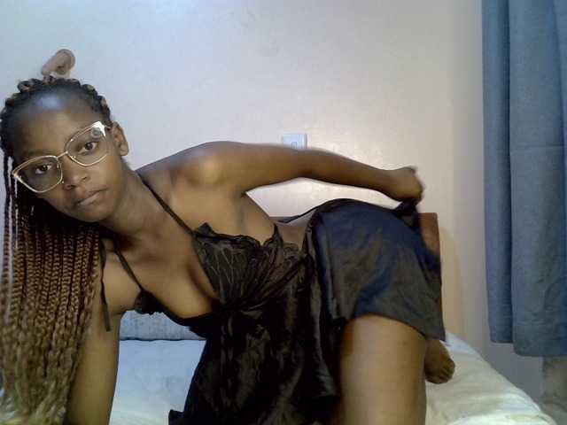 Naughty-nickita live cam on BongaCams