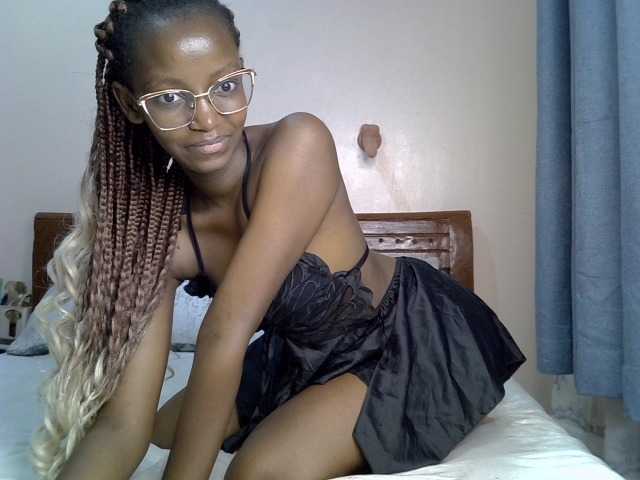 Naughty-nickita live cam on BongaCams