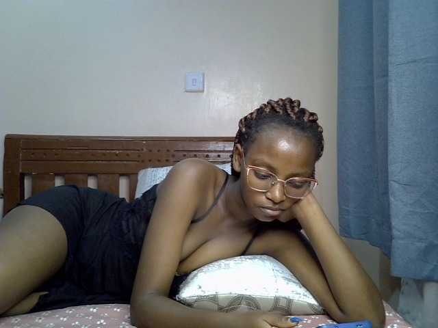 Naughty-nickita live cam on BongaCams