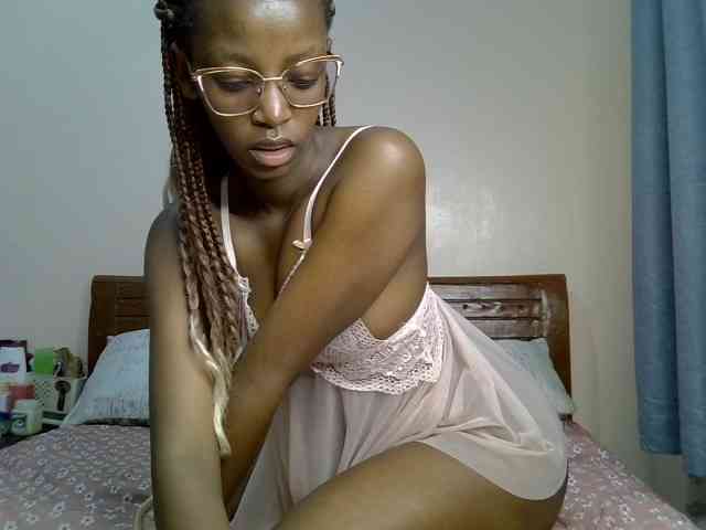 Model: Naughty-nickita