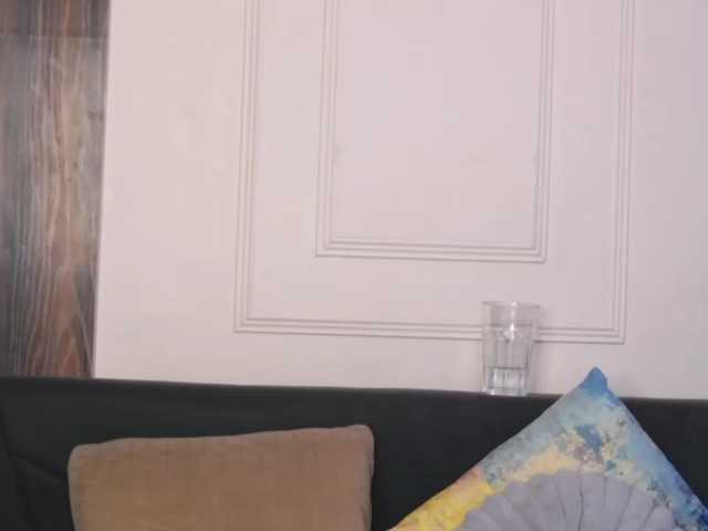 IrinaDembrovski live cam on BongaCams