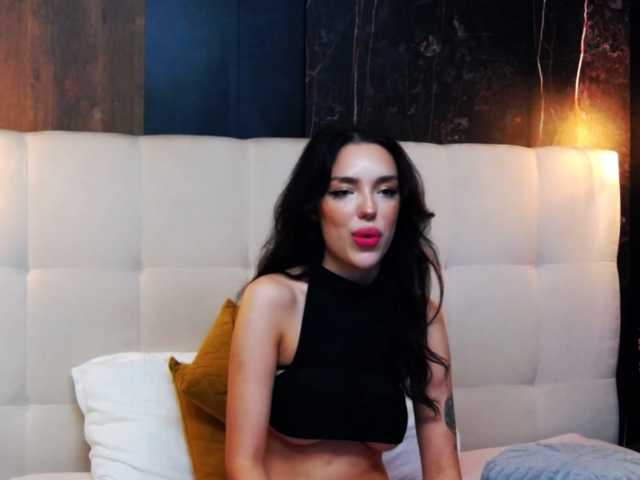 IrinaDembrovski live cam on BongaCams