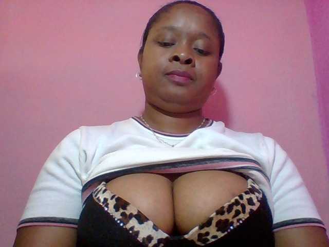 Lucianah4 live cam preview
