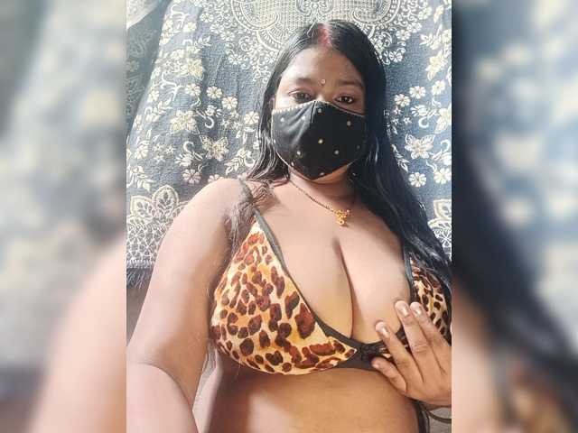 Bhabhi-neha live cam on BongaCams