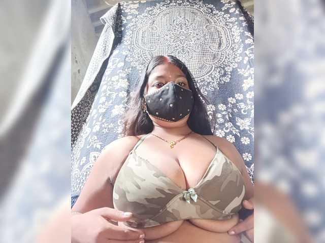 Bhabhi-neha live cam on BongaCams